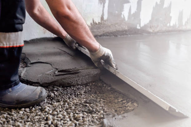 Best Concrete Sidewalk Installation  in Logan, UT
